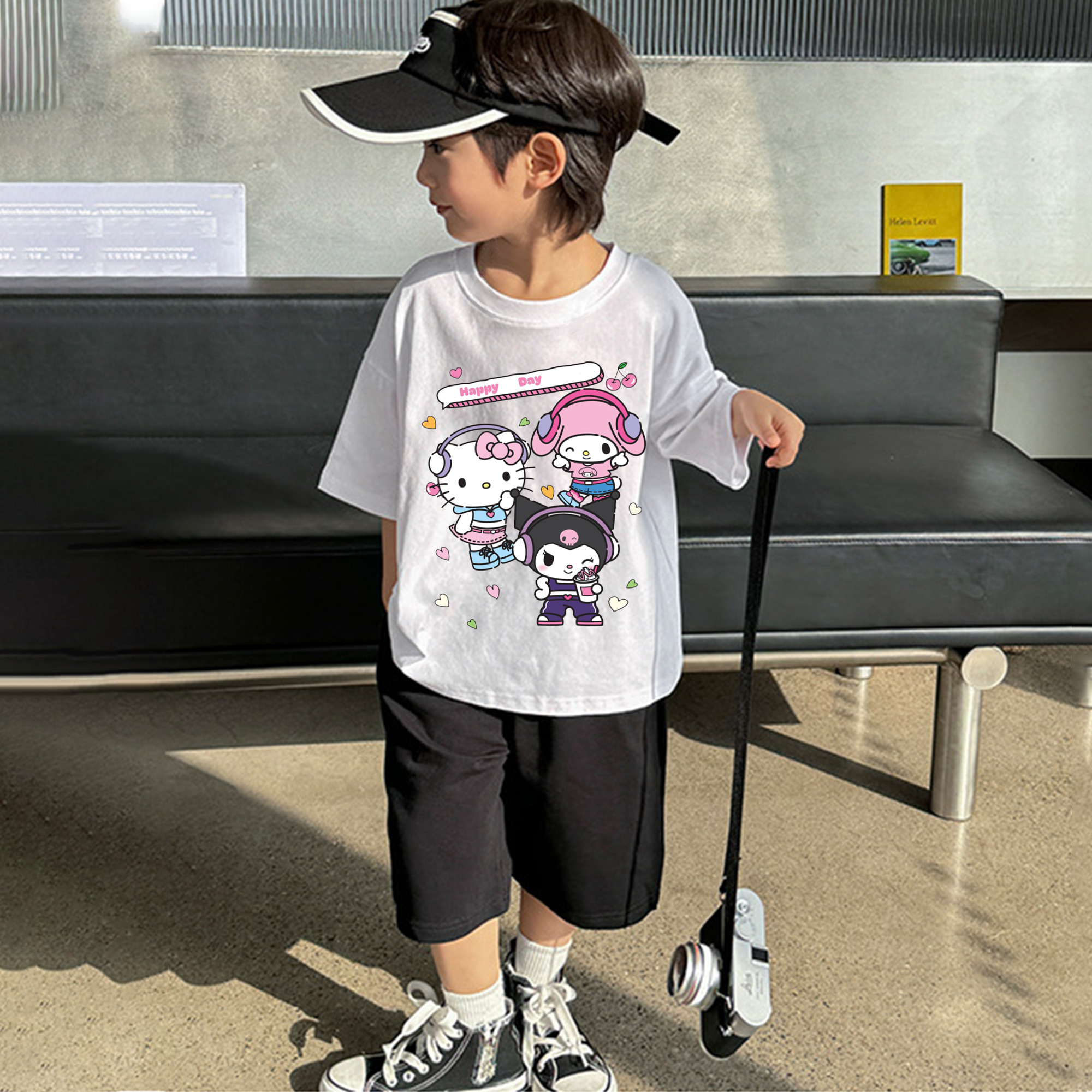 音楽を聴くサンリオキャラ